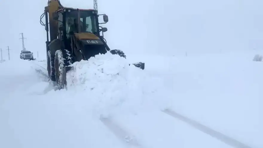 Ağrı’da kapalı köy yolları ulaşıma açılıyor