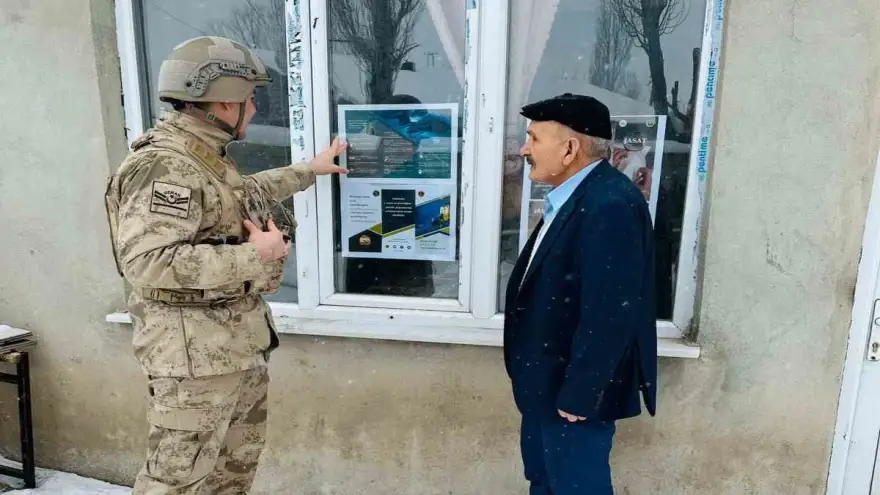 Ağrı’da dolandırıcılık suçlarına karşı jandarma bilgilendirme yaptı