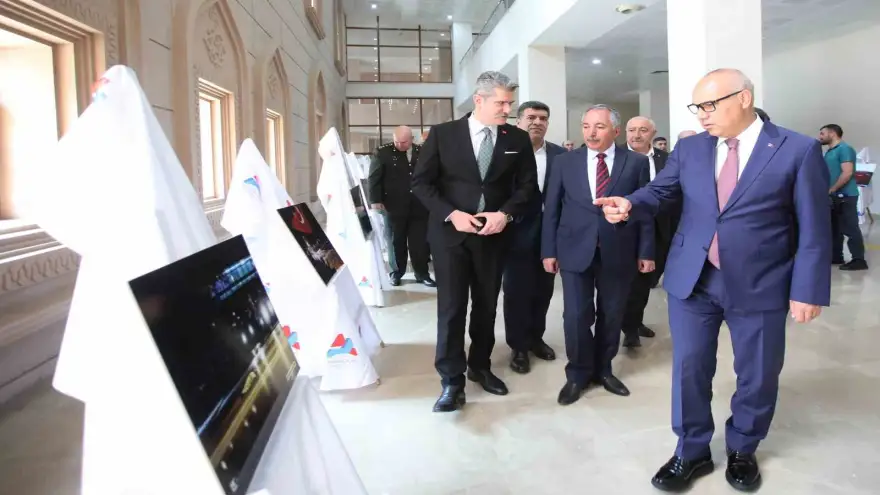 AİÇÜ’de “Direniş, Bedir’den Çanakkale’ye; 15 Temmuz’dan Gazze’ye” konferansı düzenlendi