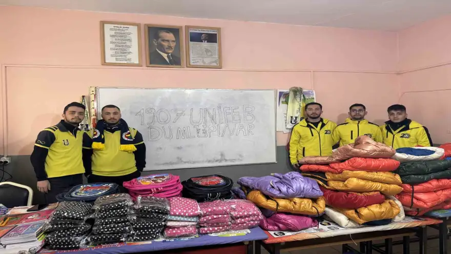 Ağrı’daki çocuklar sevindi