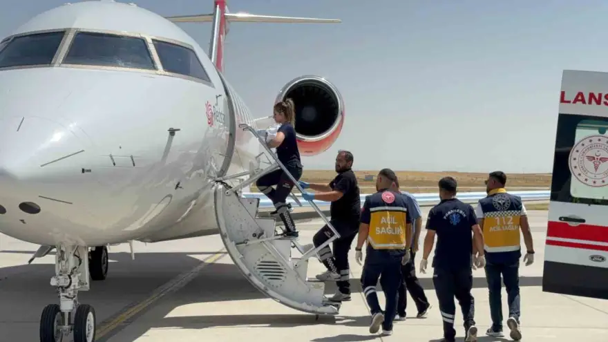 Ağrı’da prematüre doğan bebek, uçak ambulansla sevk edildi