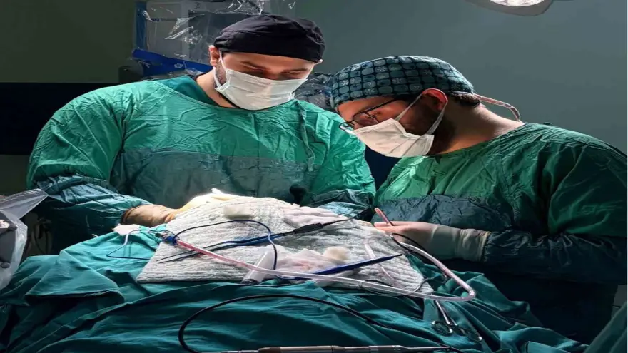 Ağrı’da ilk beyin tümörü ameliyatı başarıyla gerçekleştirildi