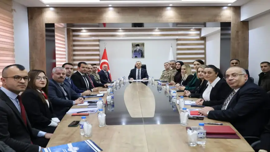 Vali Bozkurt Doğubayazıt’ta Sahaya İndi