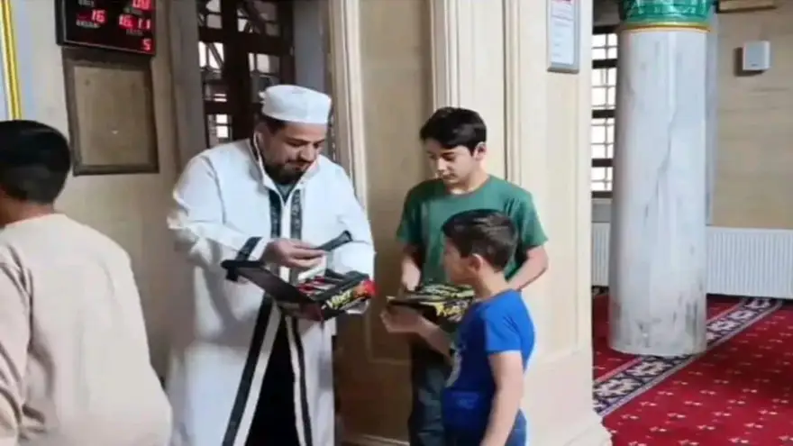 AĞRI’LI HAFIZ CESİM HOCANIN ÖRNEK BAŞARISI