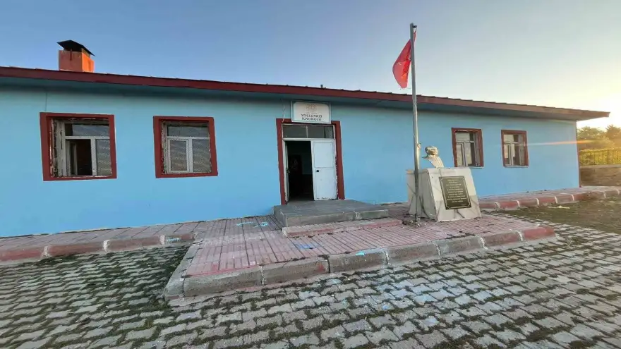 Ağrı’da okullar yeni döneme pırıl pırıl hazırlandı