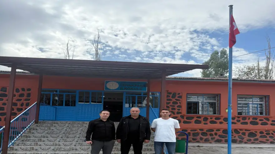 ATATÜRKÇÜ DÜŞÜNCE DERNEĞİ’NDEN DOĞUBAYAZITLI ÖĞRENCİLERE DESTEK