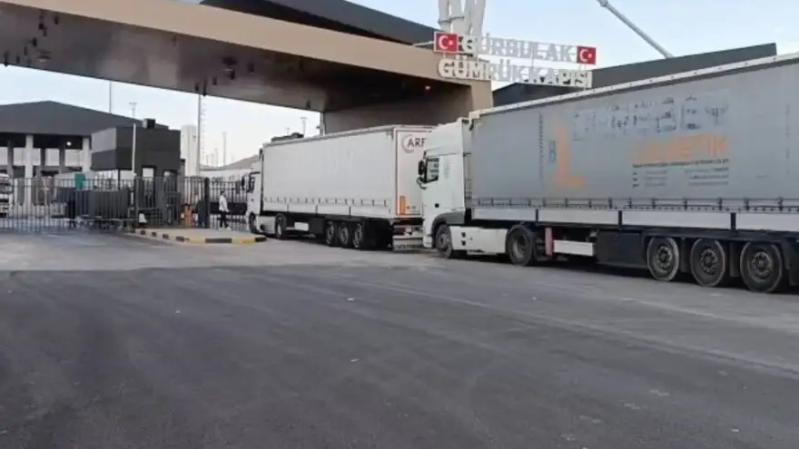 Gürbulak Gümrük Kapısı’nda tır kuyruğu oluştu
