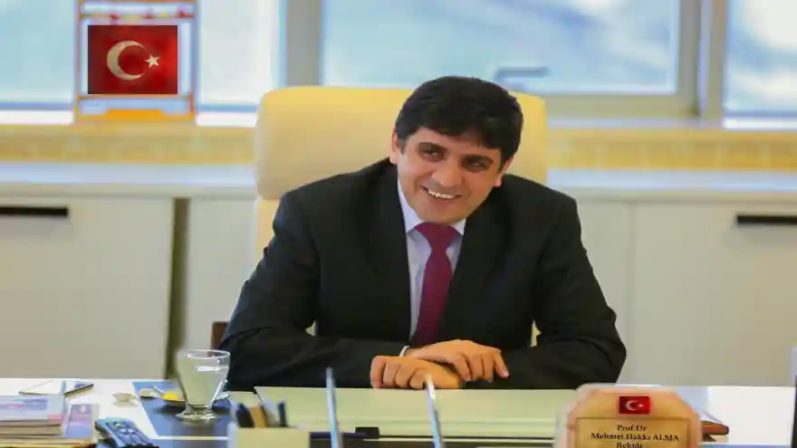 IĞDIR ÜNİVERSİTESİ REKTÖRÜ ALMA'DAN GÜNEŞ AİLESİNE TEBRİK MESAJI 
