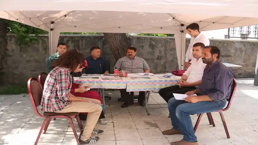 Ağrı İl Milli Eğitim Müdürü Turan'dan Tercih Danışmanlığı' standına ziyaret