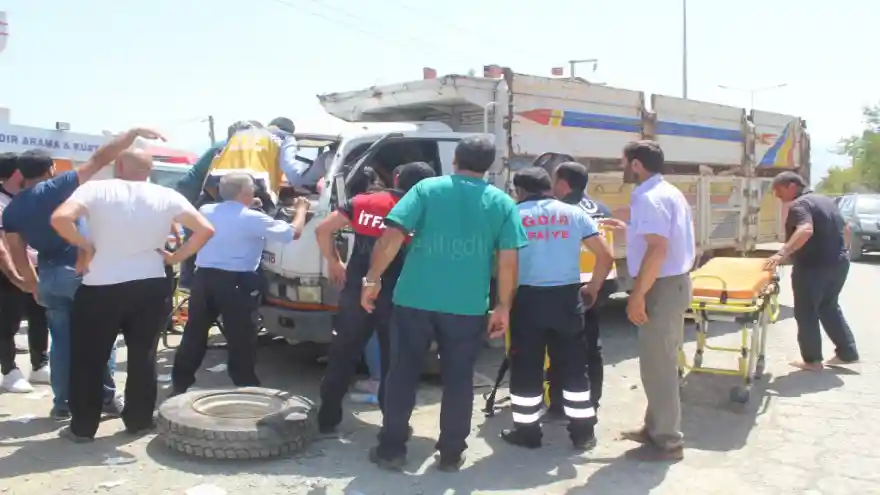 Iğdır'da Trafik Kazası
