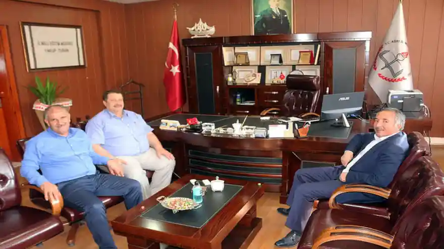 Rektör Karabulut'tan Milli Eğitim Müdürü Turan'a ziyaret
