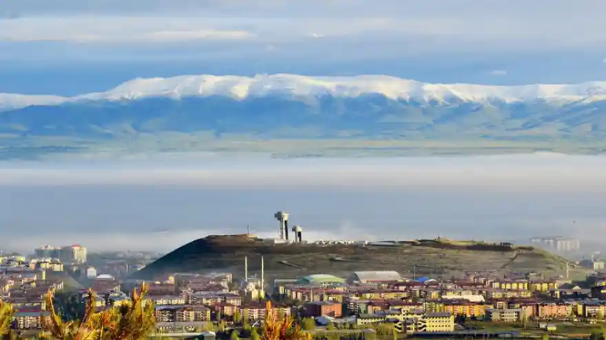 Temmuz'un En Soğuğu Erzurum
