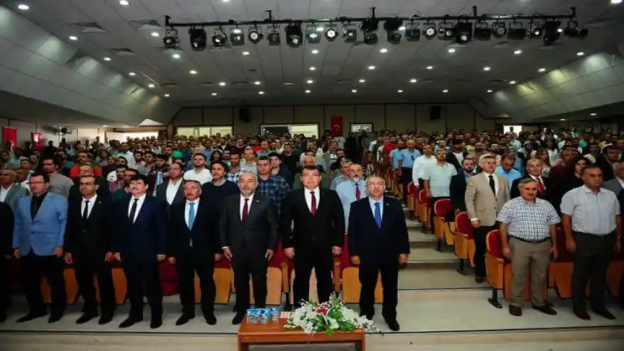 Rektör Prof. Dr. KARABULUT, Van Yüzüncü Yıl Üniversitesinde Yapılan TÜBİTAK Toplantısına Katıldı