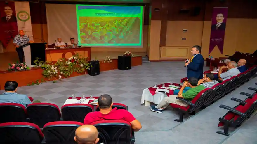 IĞDIR ÜNİVERSİTESİNDE IĞDIR PAMUĞUNUN DÜNÜ, BUGÜNÜ VE YARINI KONULU ÇALIŞTAY DÜZENLENDİ