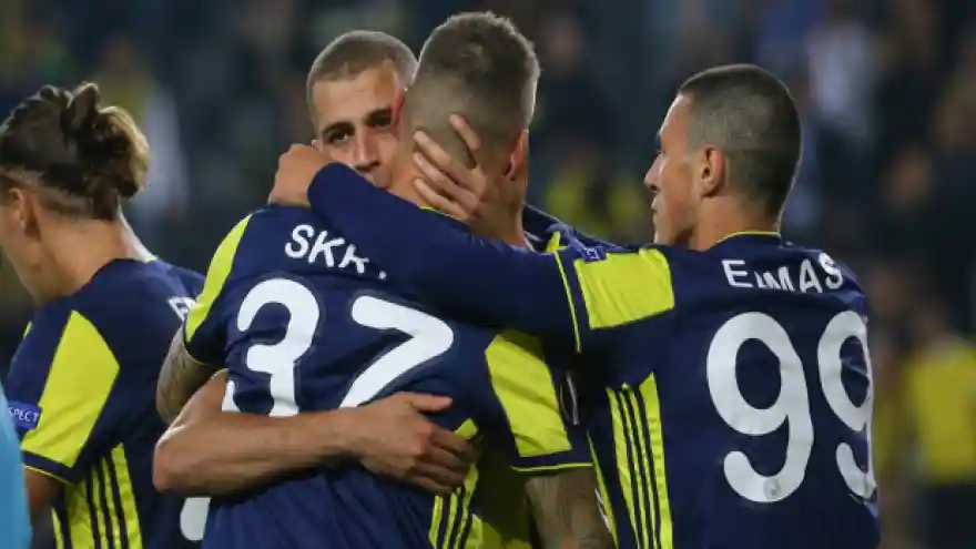Fenerbahçe ikinci yarıda açıldı
