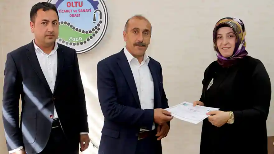 Girişimciler Belge Aldı
