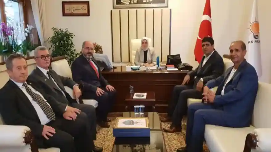 Rektör Alma'dan,  Ak Parti Grup Başkan Vekili Özlem Zengin'e Ziyaret 
