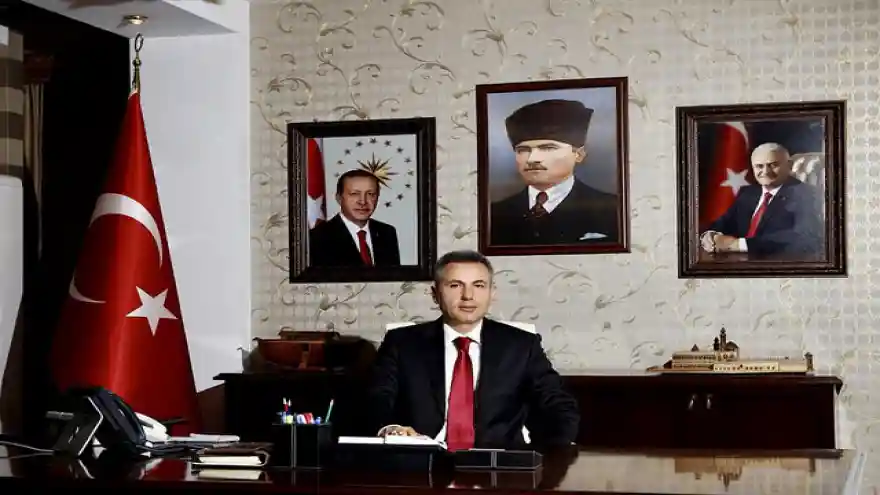 Vali Elban'ın 29 Ekim Cumhuriyet Bayramı Kutlama Mesajı