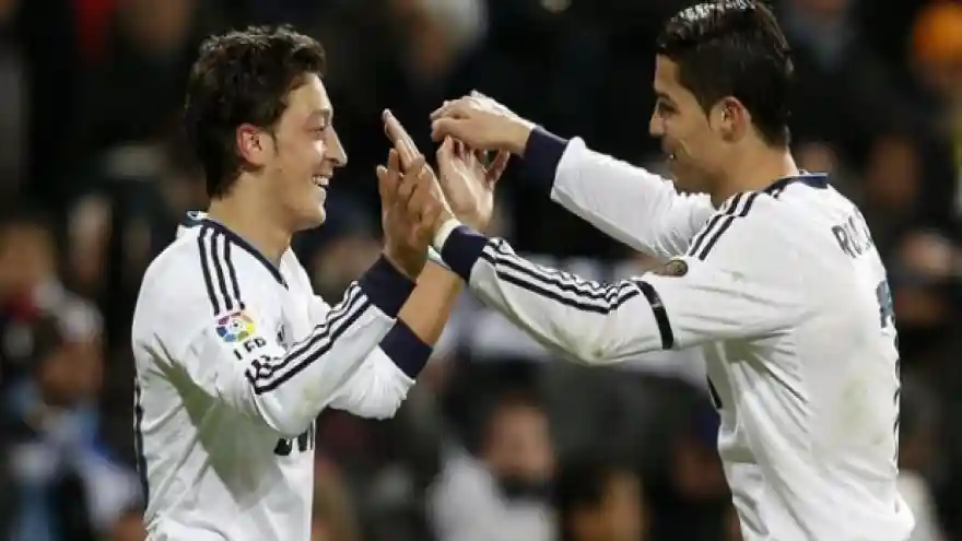 Ronaldo: Özil'in satışından dolayı çok sinirlendim