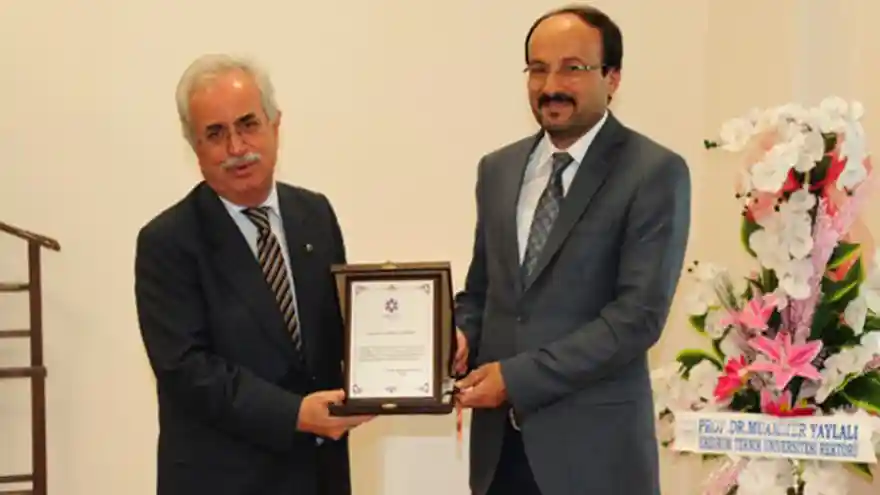 ETÜ'nün Yeni Rektörü Çakmak
