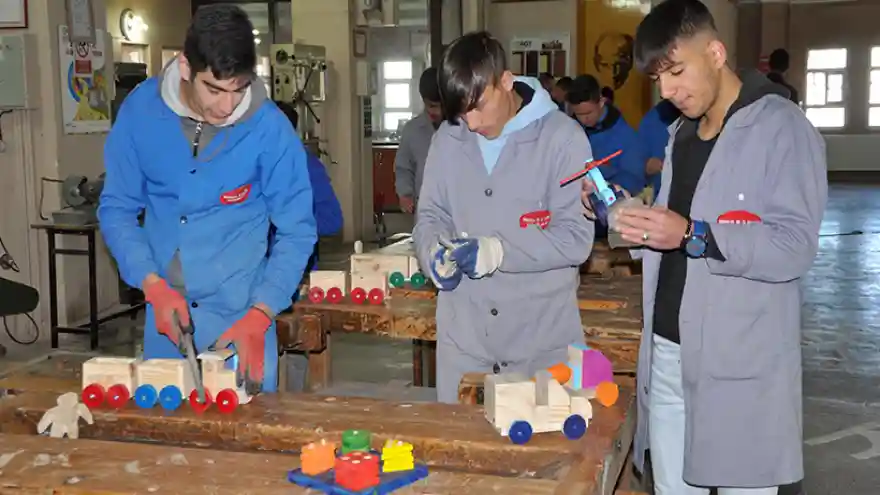 Bu Öğrenciler Bir Harika  
