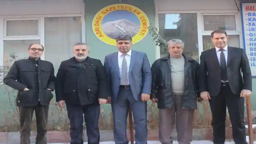 10 OCAK ÇALIŞAN GAZETECİLER GÜNÜNDE YARDIMCI'DAN ZİYARET 
