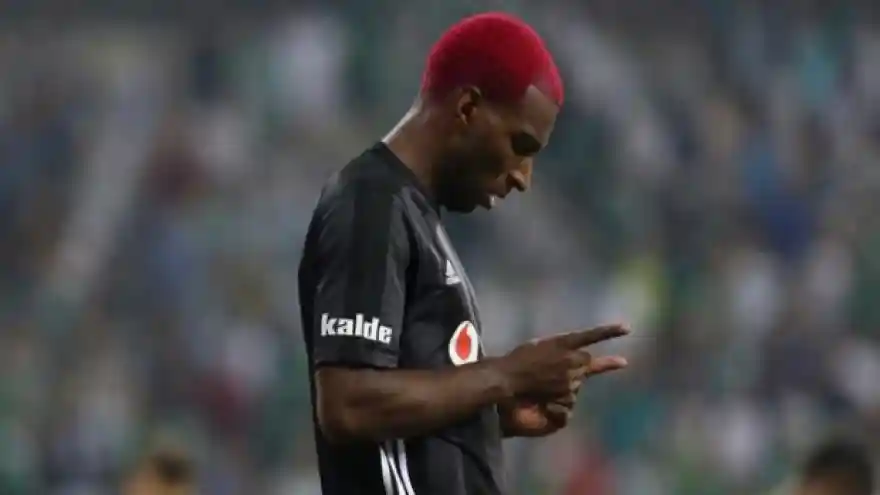 Beşiktaş, Babel'in yerine takviye yapmayacak
