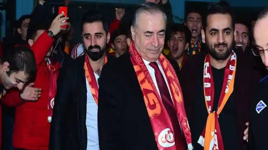 Galatasaray Başkanı Mustafa Cengiz hastaneye kaldırıldı

