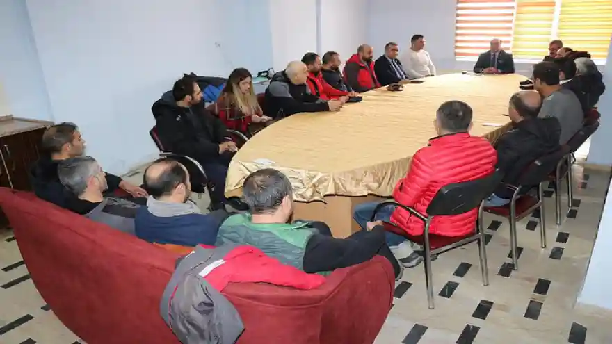 Antrenörlerle Değerlendirme Toplantısı Yapıldı