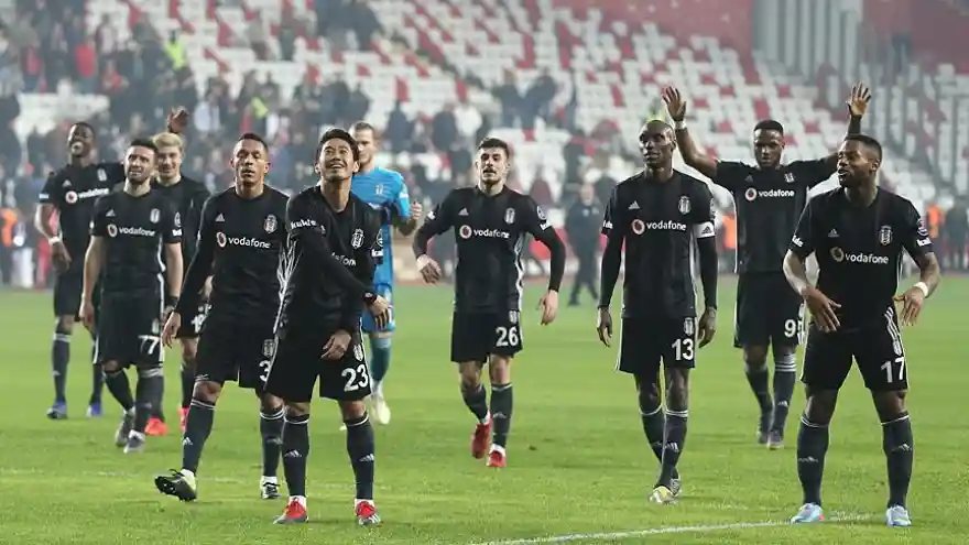 Beşiktaş gol oldu yağdı