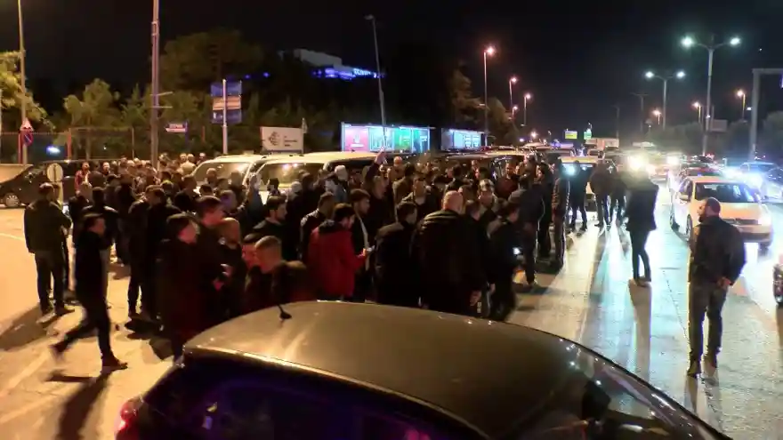 Darp edilen Uber sürücüsüne destek eylemi
