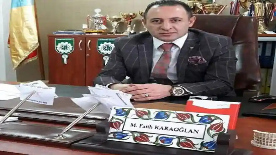 Fatih Karaoğlan'a, AİÇÜ Rektörü Karabulut Tarafından Daire Başkanlığı Görevi