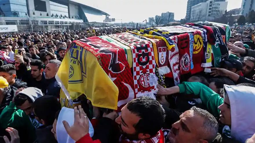 Kazada hayatını kaybeden Ankaragücü taraftarı Çakır için tören düzenlendi

