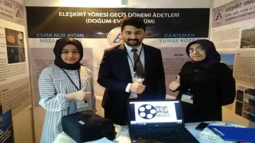 
 AĞRI'LI ÖĞRENCİLER VAN'DAN BAŞARILARLA İLE DÖNDÜ
 

 
