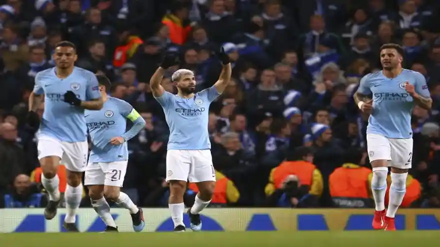 Manchester City, çeyrek finale farklı uzandı