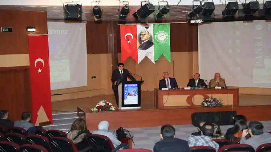 Iğdır Üniversitesinde "Nevruz" Konulu Panel Düzenledi