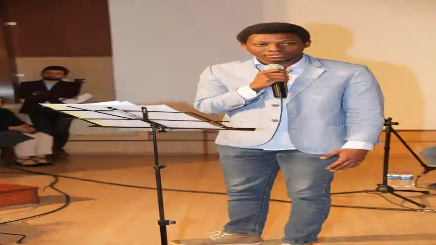 Iğdır Üniversitesinde Şiir ve Müzik Gecesi Düzenlendi