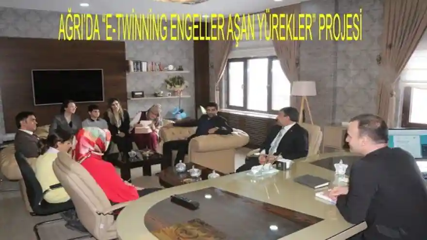 AĞRI'DA E-TWİNNİNG ENGELLER AŞAN YÜREKLER PROJESİ