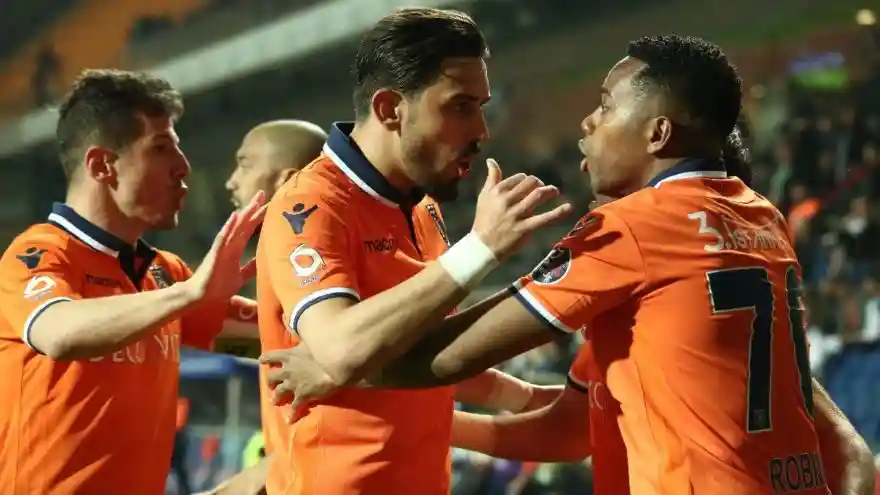 Başakşehir, puan farkını korudu