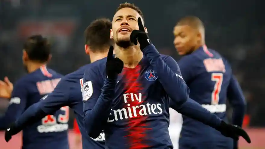 Fransa Ligue 1'de şampiyon PSG