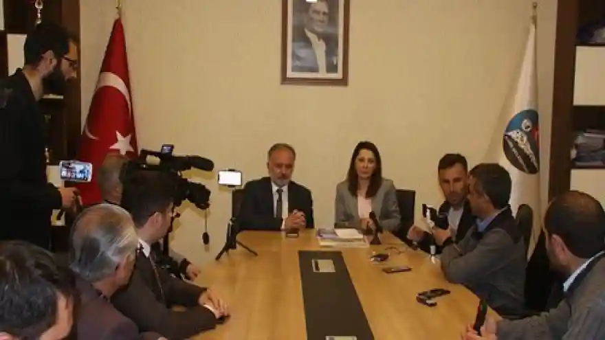 Kars Belediyesi, yerel yönetimler ve sağlık çalıştayı düzenliyor 