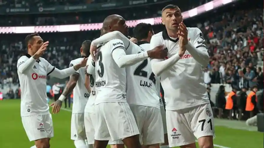 Beşiktaş yara sardı: Alanyaspor'u sahasında 2-1 yendi