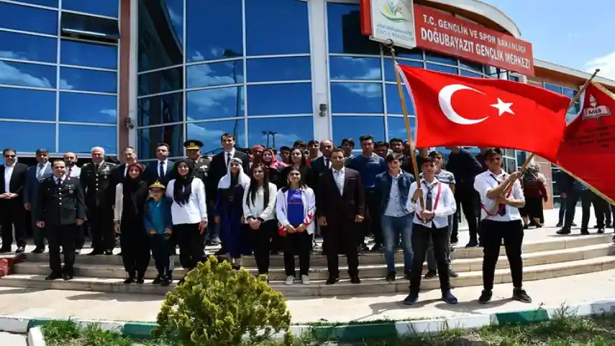 "Mili Mücadelenin 100. Yılı 19 Mayıs Atatürk'ü Anma, Gençlik ve Spor Bayramı"