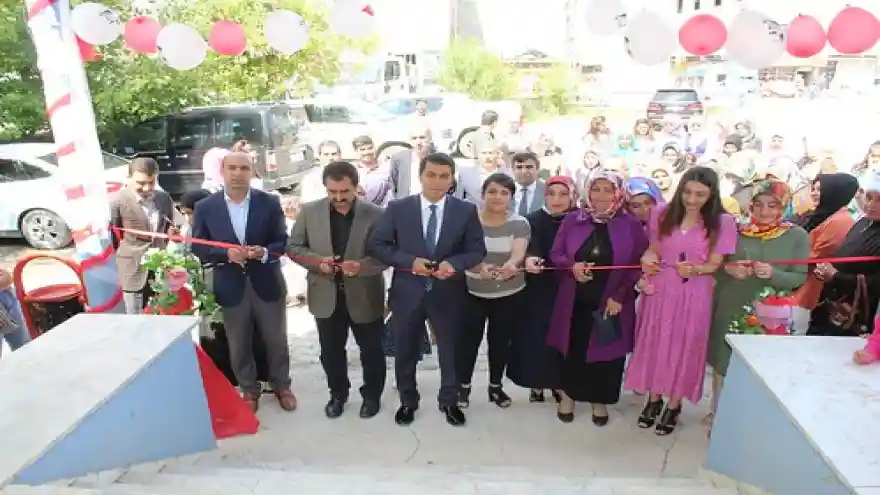 Halk Eğitim Merkezin Yıl Sonu Sergisi Yapıldı
