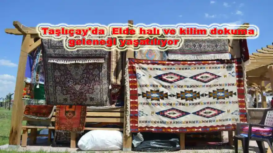 Taşlıçay'da  Elde halı ve kilim dokuma geleneği yaşatılıyor 