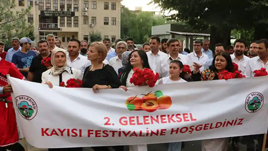 Iğdır'da Kayısı Festivali başladı
