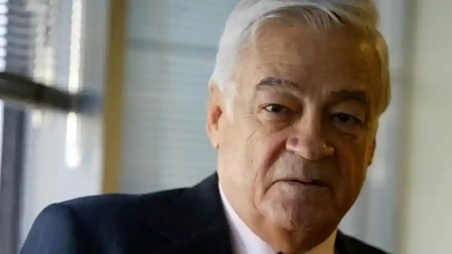 Dengir Mir Mehmet Fırat hayatını kaybetti
