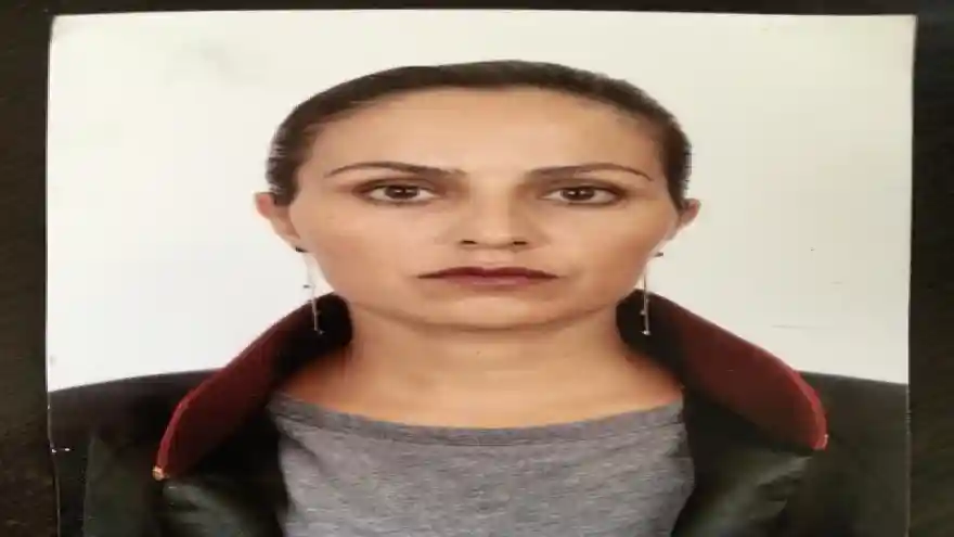 Gülşen Kurban Erbaş  Balıkkesir/ Altınoluk' ta Avukatlık bürosu açmıştır.