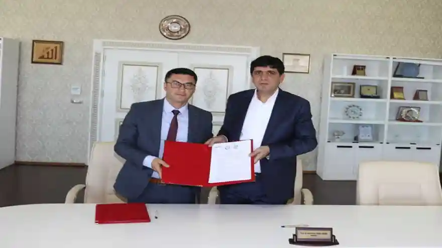 Iğdır Üniversitesi ile SERKA Arasında I. Uluslararası Aromatik Bitkiler ve Kozmetik Sempozyumu Protokolü İmzalandı