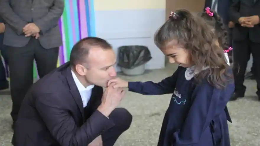 Ağrı'da İlk ara tatilde öğretmen ve öğrencilere  yönelik çeşitli etkinlikler yapılacak 